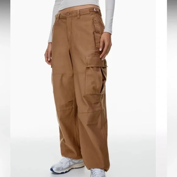 Aritzia TNA Supply Cargo Pants in Brown - Size 00 - Picture 1 of 4